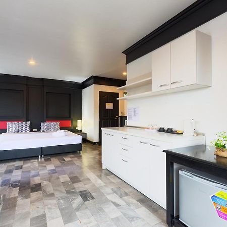 Patong Holiday Dream Hotel Екстериор снимка
