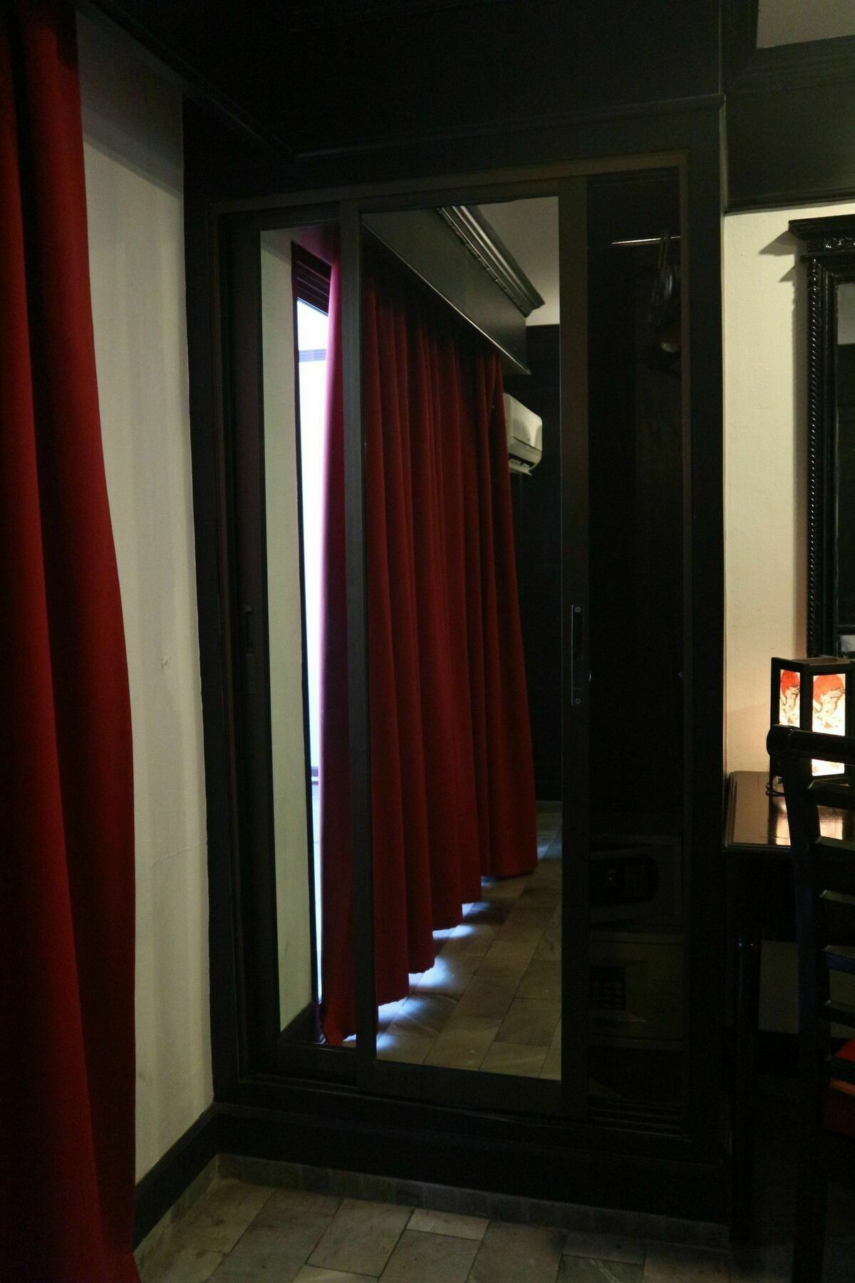 Patong Holiday Dream Hotel Екстериор снимка